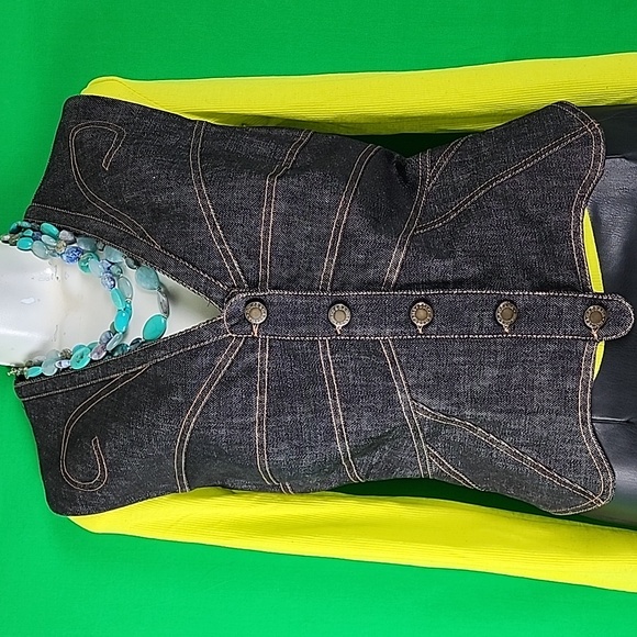 Dolce & Gabbana Jeans Vest. Made in Italy. - Picture 11 of 16